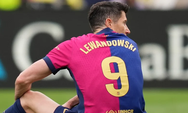 ليفاندوفسكي يقود برشلونة