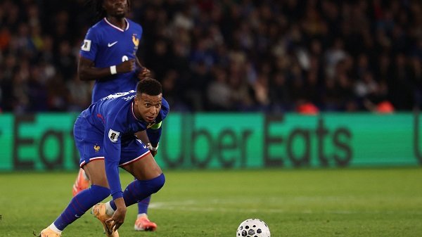 منتخب فرنسا فى تصفيات كأس العالم