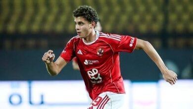 لاعب الأهلي حمزة عبد الكريم