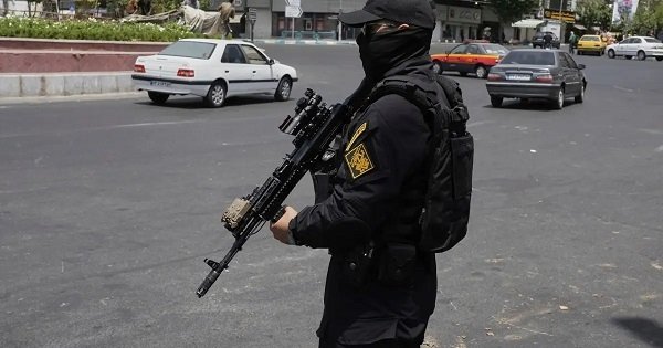 الأمن الإيراني