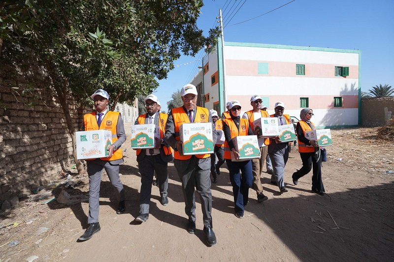 انشطة البنك الاهلي بصعيد مصر خلال شهر رمضان